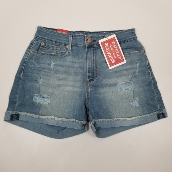 Signature by Levi Strauss Pants - Signature by Levi Strauss & Co. High Rise Shorts Size 8 NWT